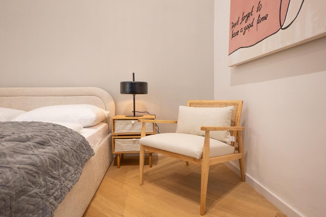 Spacious 110М2 Flat In The City Center Відень Екстер'єр фото