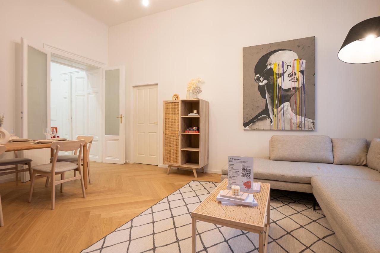 Spacious 110М2 Flat In The City Center Відень Екстер'єр фото