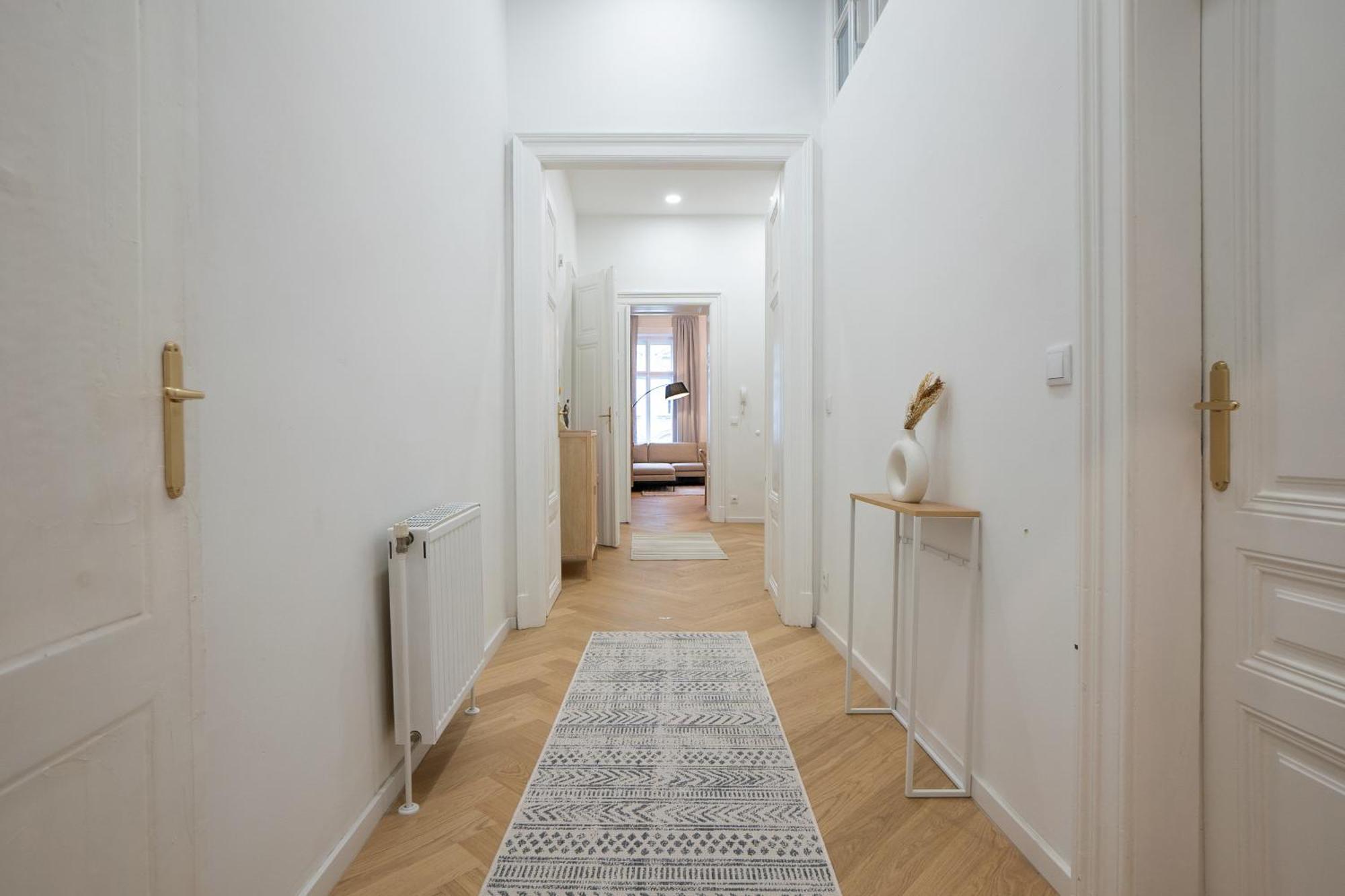 Spacious 110М2 Flat In The City Center Відень Екстер'єр фото