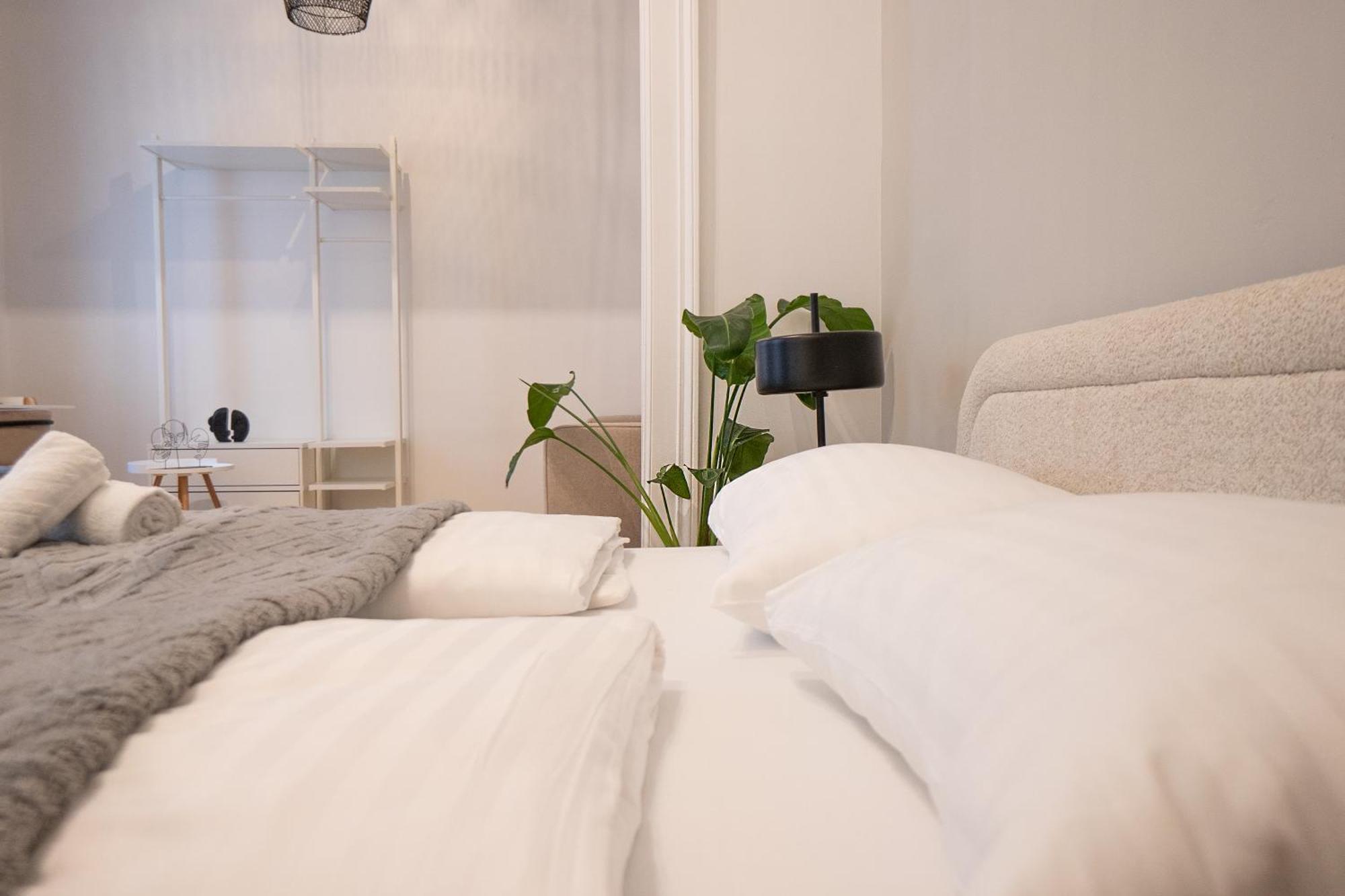 Spacious 110М2 Flat In The City Center Відень Екстер'єр фото
